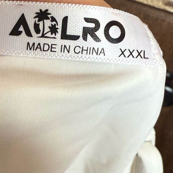 Aolro Elegant White Bikini Set - Picture 5 of 8